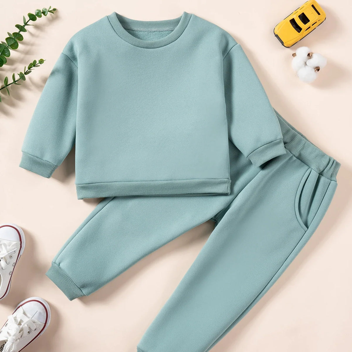 Pants and Sweatshirt Set in Cotton